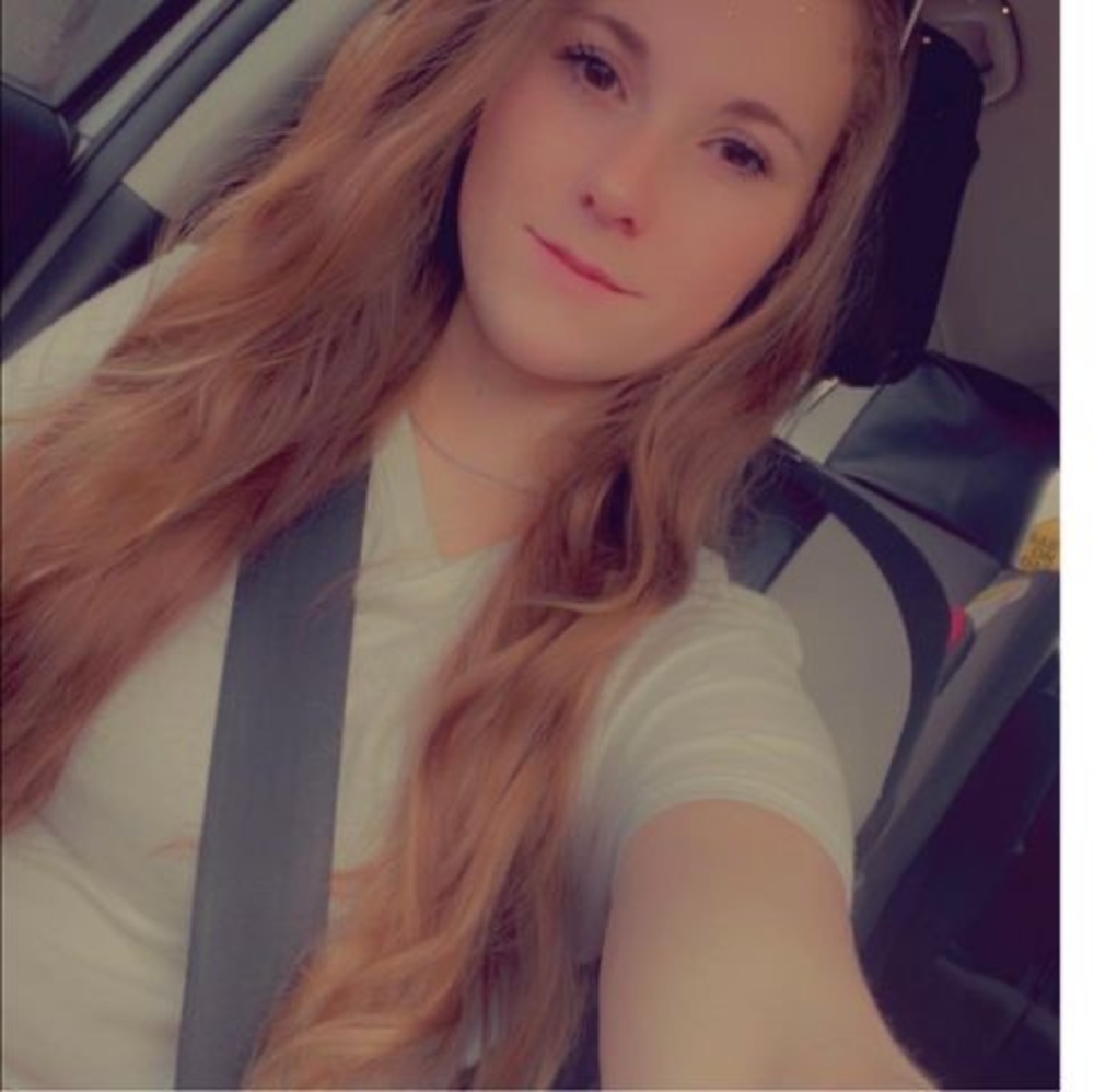 Meet your Posher, Sapphire